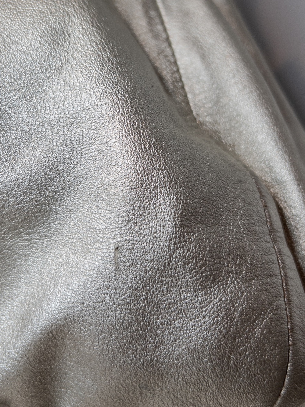 Cole Haan Silver Metallic Leather Drawstring Bucket Bag Hobo Shoulder Bag - Picture 12 of 13